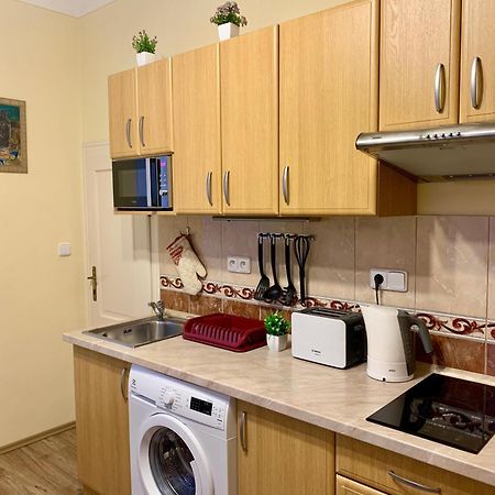 Romanceart Apartments كارلوفي فاري المظهر الخارجي الصورة