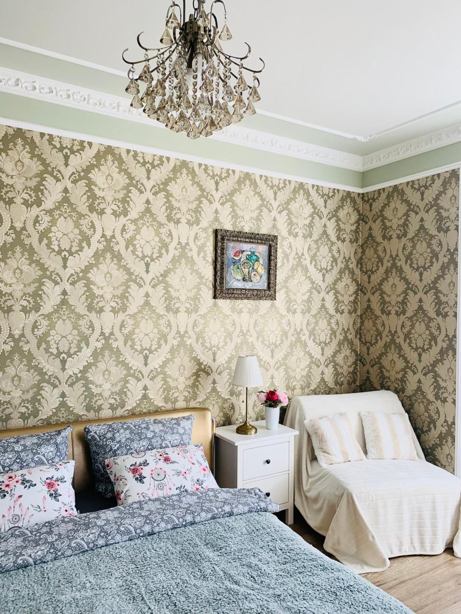 Romanceart Apartments كارلوفي فاري المظهر الخارجي الصورة