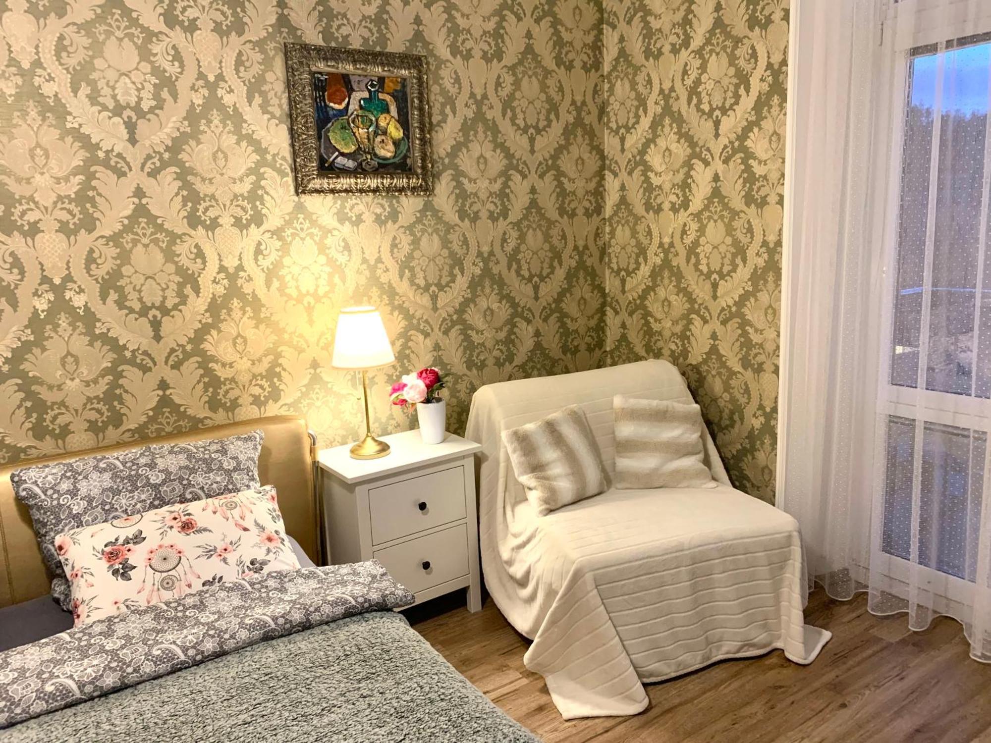 Romanceart Apartments كارلوفي فاري المظهر الخارجي الصورة